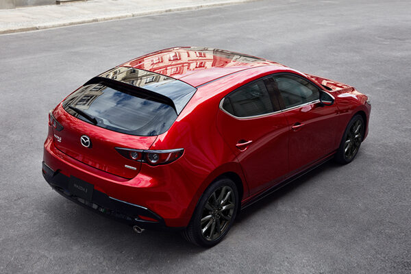 MAZDA 3